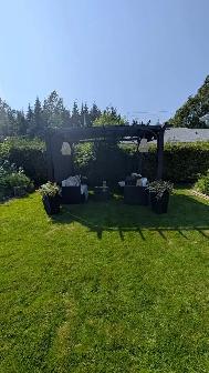 Fully Renovated 3 bed, 1 bath rancher with garage. - Photo 10