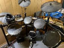 Alesis DM8 Drum Kit - Photo 2