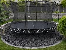 Spring Free Trampolline 11 x 13. Comes with brand new SPF Mat