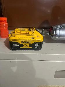dewalt grease gun - Photo 2