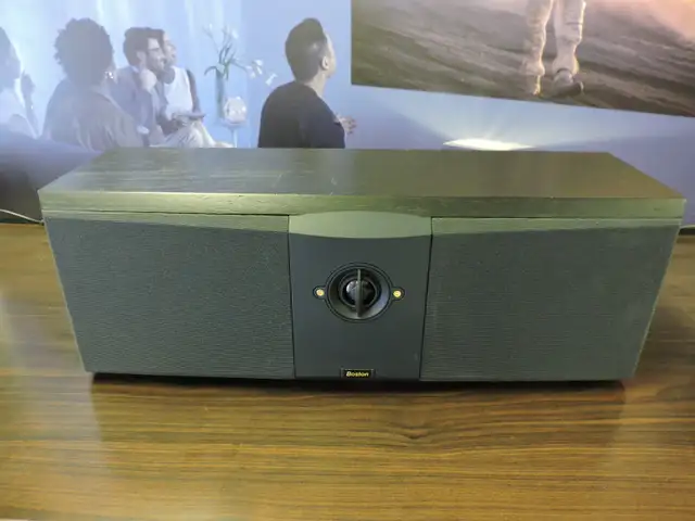 BOSTON ACOUSTICS VR-MC Center Speaker