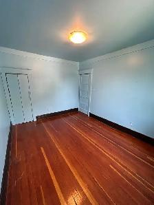 3Bed 1Bath Duplex Suite For Rent On Corydon - Photo 6