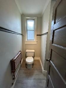 3Bed 1Bath Duplex Suite For Rent On Corydon - Photo 9