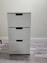EXCELLENT CONDITION - SIDE TABLE