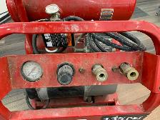 Porter Cable CPF23400S-2 4 Gallon Compressor - Photo 2