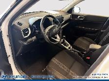 2022 Hyundai Venue PREFERRED - Photo 8