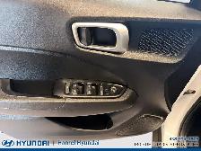 2022 Hyundai Venue PREFERRED - Photo 10