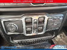 2020 Jeep Wrangler SAHARA 4X4 - Photo 12