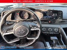 2021 Hyundai Elantra Preferred IVT - Photo 3