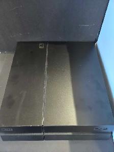 PS4 1ST GEN COSNOLE 500GB W/ACC