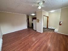 Clean & Comfortable 1 Bedroom Niagara Falls - Photo 4