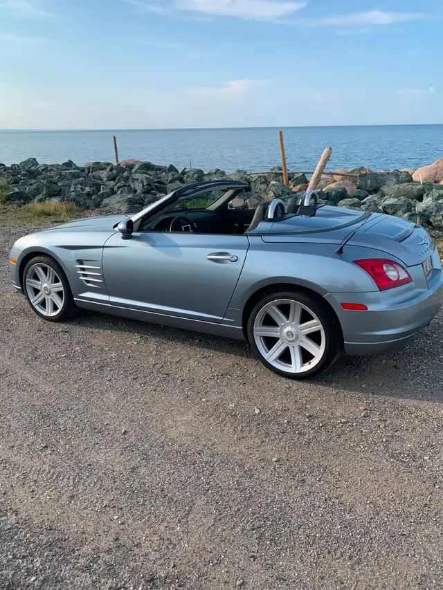 2006 Chrysler Crossfire 'Mint, Must see, Very low KM'