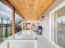 Fully Renovated 4-Bedroom Apartment with Private Terrace - Photo 3