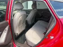 2015 HYUNDAI TUCSON GL - HEATED SEATS - VOCAL ASSIST - A/C - Photo 15