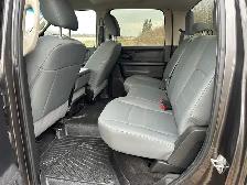 80km •Crew Cab •2018 RAM •Hemi •4x4 - Photo 5