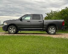 80km •Crew Cab •2018 RAM •Hemi •4x4 - Photo 6