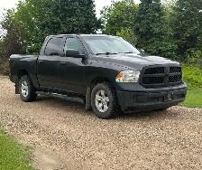80km •Crew Cab •2018 RAM •Hemi •4x4 - Photo 7