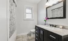 Private room for rent in Brampton - Photo 4