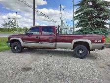 2003 Chevy Silverado 2500 - Photo 2