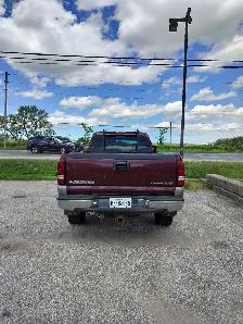 2003 Chevy Silverado 2500 - Photo 6