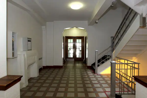 3 CHAMBRES COTE-SAINTE-CATHERINE: HEC-UdeM-Polytechnique