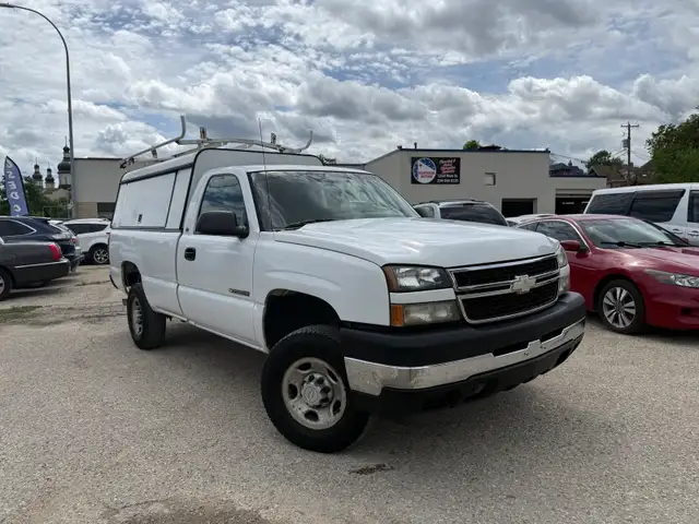 2006 Chevy Silverado 2500HD 6.0 GAS safetied