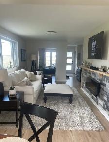 Maison en bord de l'eau à louer / Waterfront house for rent - Photo 3