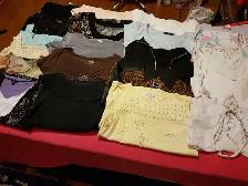 Women's Gently Used Clothing - Photo 4