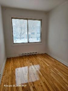 3 GRANDES CHAMBRES • DISPONIBLE MAINTENANT • IDÉAL POUR FAMILLE - Photo 4