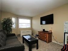 2 Beds 1 Bath Apartment Woodstock - Photo 3
