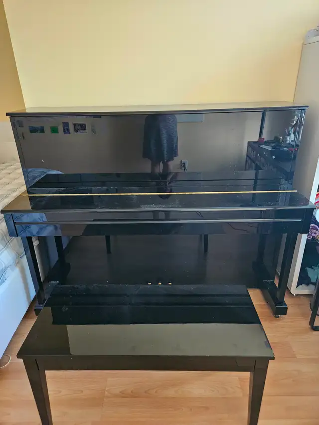 YAMAHA Piano Model T118PE
