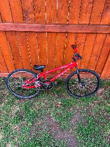 Kids BMX bike - Photo 2