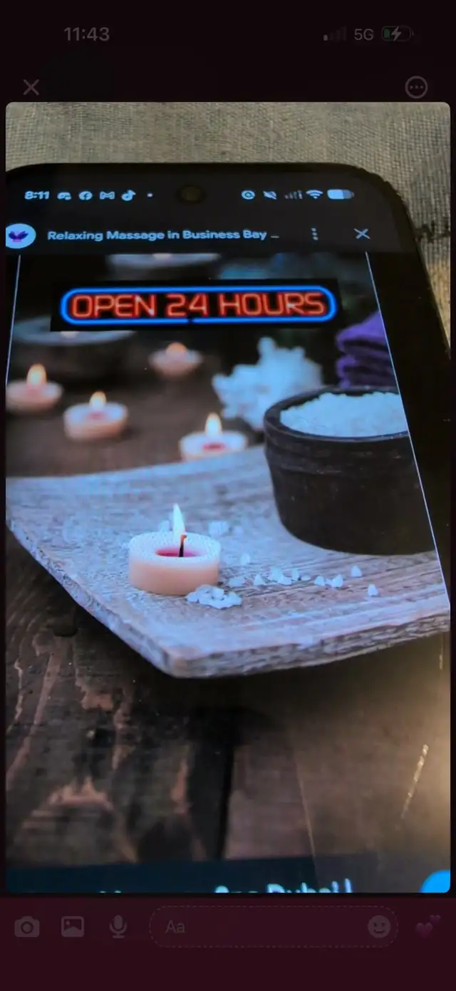 Dream Massage, Open 24 hours.