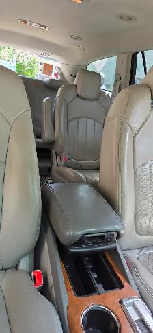 2009 Buick Enclave Leather - Photo 6