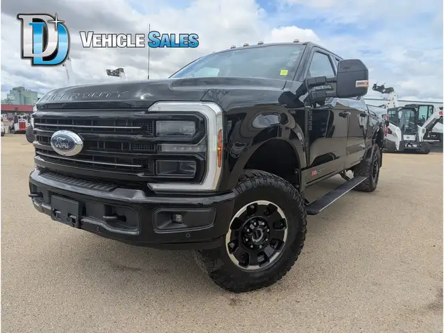 2025 Ford F-350 Platinum 6.7L V8 Diesel/Touch Nav/ Pan/Camera