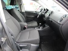 2014 Volkswagen Tiguan 4MOTION 4dr Auto Trendline turbocharged 2 - Photo 23