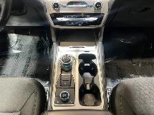 2022 Ford Explorer - Photo 26
