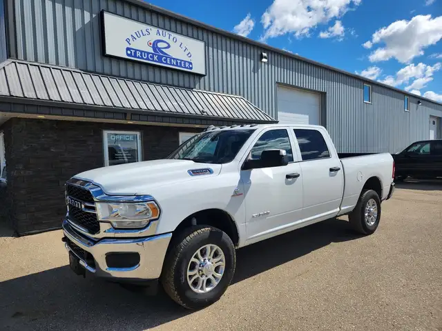 2019 Ram 3500 Crew Cab 4X4 Tradesman 6.7L - Rebuilt Title
