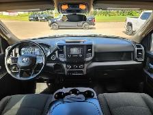 2019 Ram 3500 Crew Cab 4X4 Tradesman 6.7L - Rebuilt Title - Photo 11