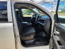 2019 Ram 3500 Crew Cab 4X4 Tradesman 6.7L - Rebuilt Title - Photo 14