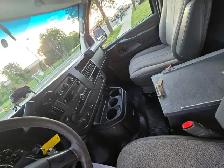 2014 Chevrolet Express RWD 3500 135' - Photo 13