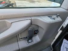 2014 Chevrolet Express RWD 3500 135' - Photo 14