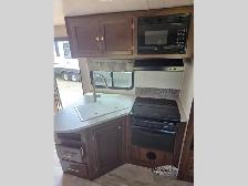 2018 Heartland Wilderness 2850BH - Photo 7