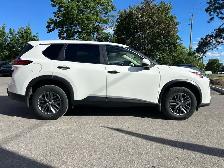 2024 Nissan Rogue AWD S-NO ACCIDENT-LOW MILEAGE-BLIND SPOT MONIT - Photo 4