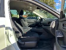 2024 Nissan Rogue AWD S-NO ACCIDENT-LOW MILEAGE-BLIND SPOT MONIT - Photo 29