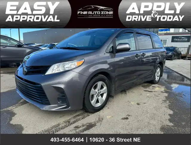 2018 Toyota Sienna Back Cam, Bluetooth, Well Maintained