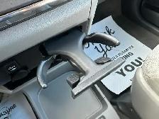 2018 Toyota Sienna Back Cam, Bluetooth, Well Maintained - Photo 17