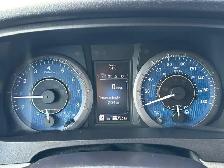 2018 Toyota Sienna Back Cam, Bluetooth, Well Maintained - Photo 19