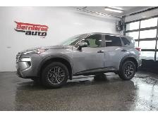 2024 Nissan Rogue S / AWD