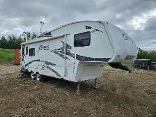 2006 Keystone 276EFS 27 Ft T/A Fifth Wheel Trailer Cougar - Photo 2
